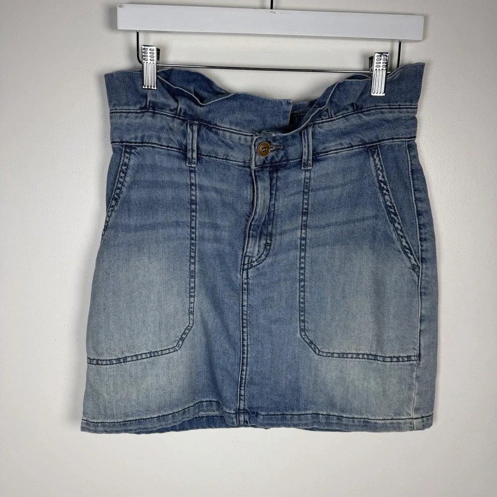 Free People Size‎ 6 Blue Denim Jean Paper Bag Waist Patch Pocket Mini Skirt